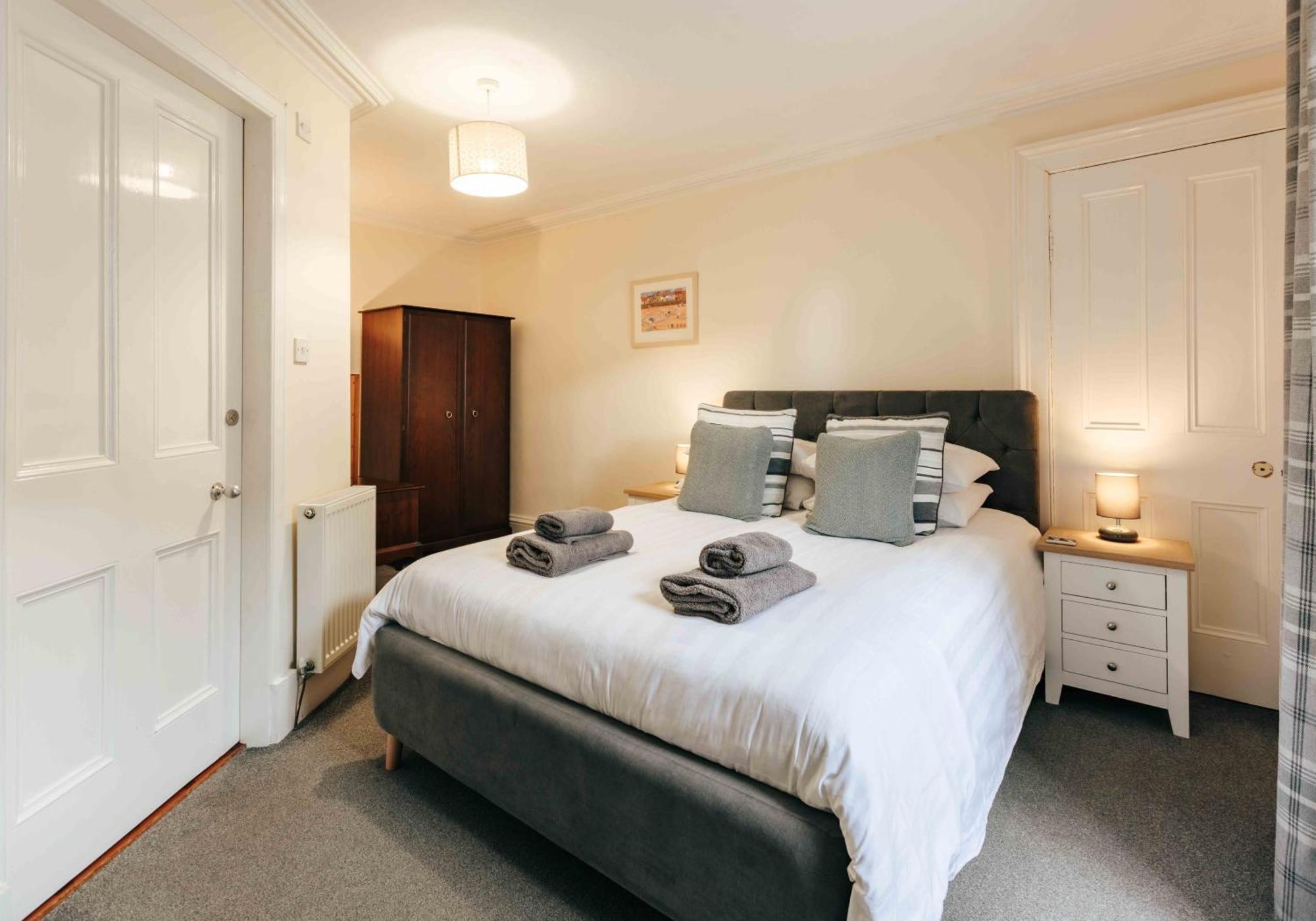 Kenmore House, إيلي المظهر الخارجي الصورة