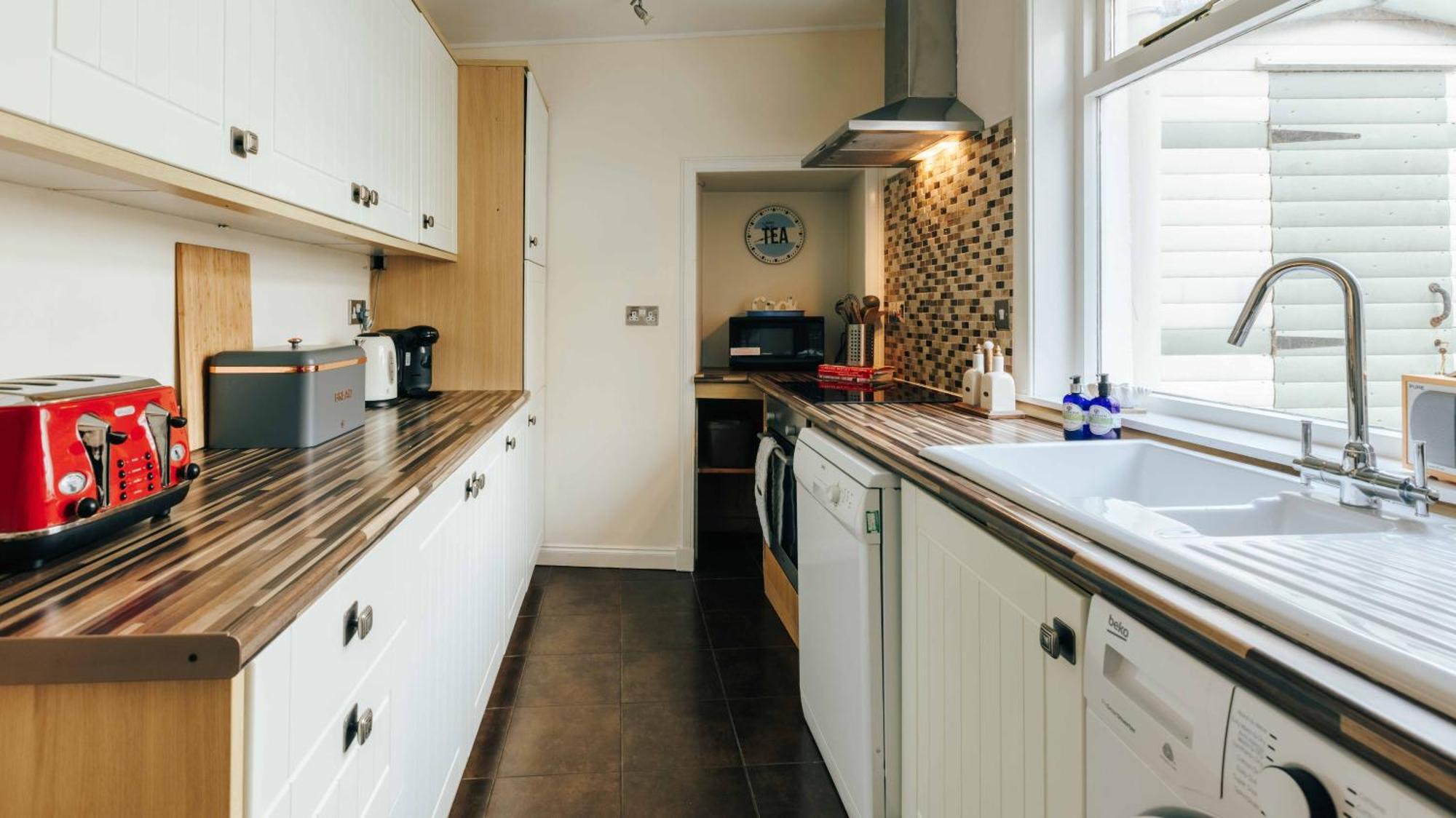 Kenmore House, إيلي المظهر الخارجي الصورة